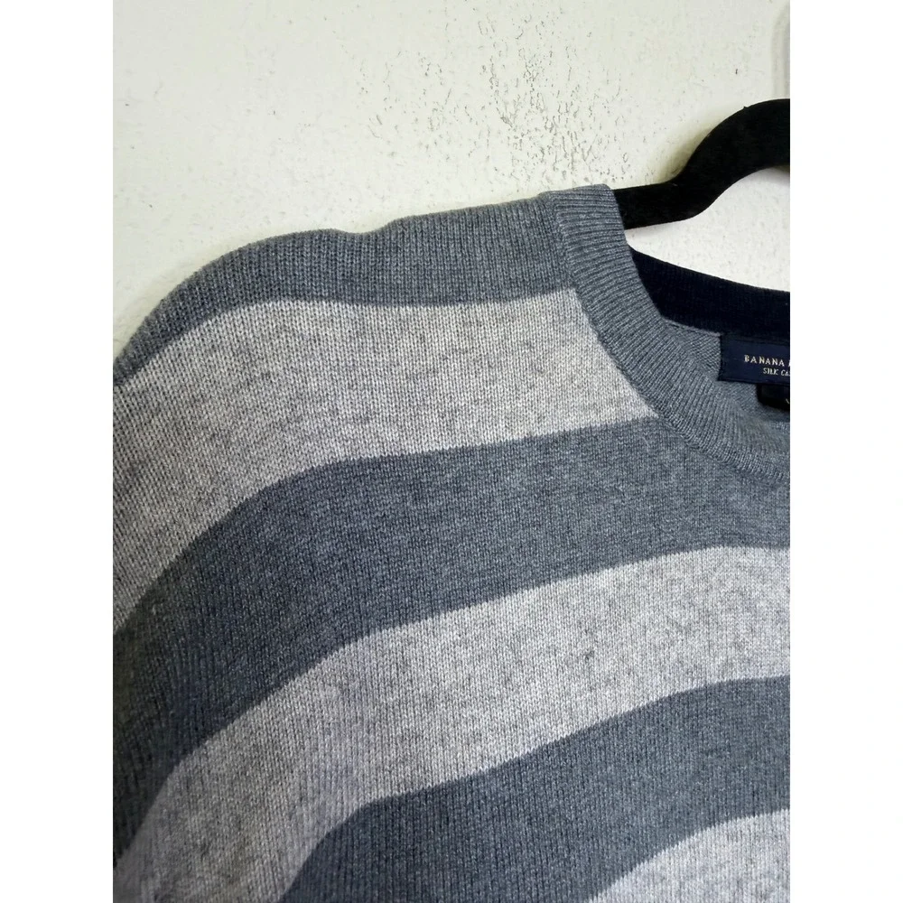 Banana Republic Silk Cashmere Sweater Mens Large Grey Striped Good Crewneck Luxe